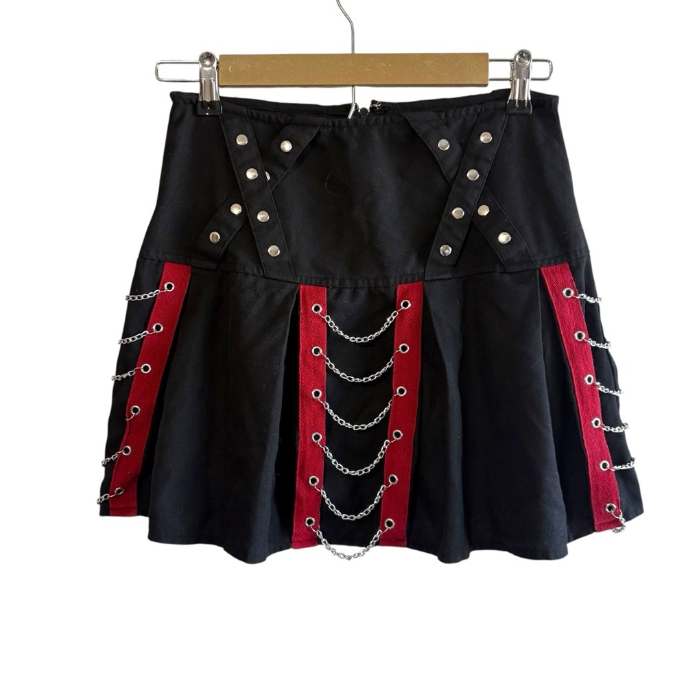 Social Collusion Size Small Black Red Pleated Chain Detail Mini Skirt Goth Punk